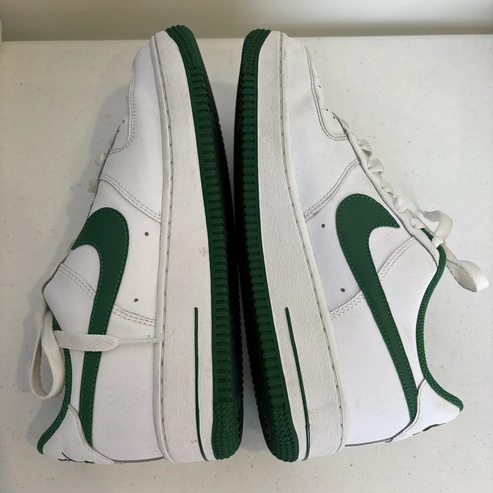 Nike Air Force 1 Shoes Boys 6Y‎ Low Retro 314192-133 Irish 2009